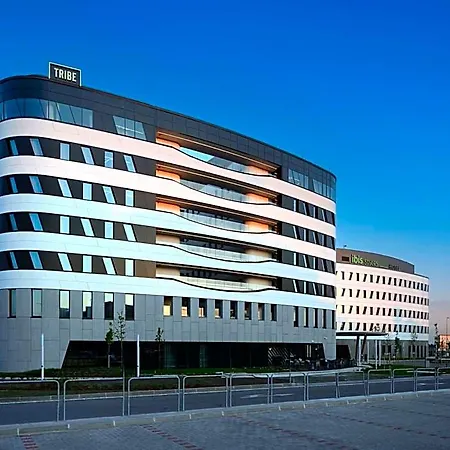 Tribe Airport Ξενοδοχείο