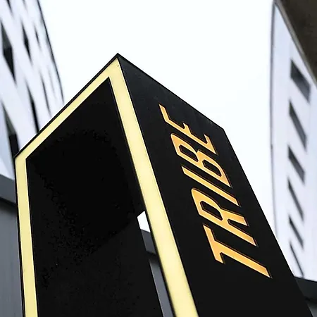 Ξενοδοχείο Tribe Airport 3*