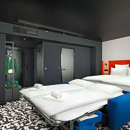 Tribe Airport Ξενοδοχείο 3*