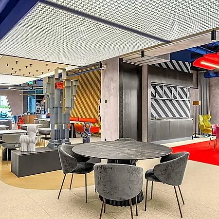 Tribe Airport Ξενοδοχείο 3*